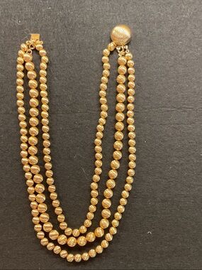 Sarah Coventry necklace
